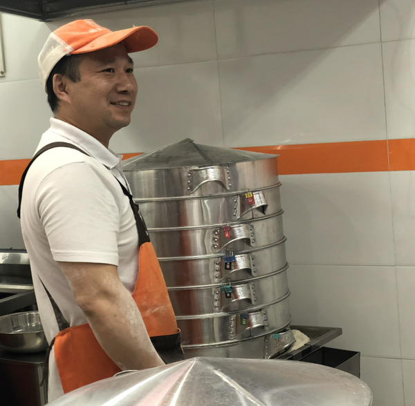 从鞋厂到蜀食一家,他说不后悔选择开包子加盟店!